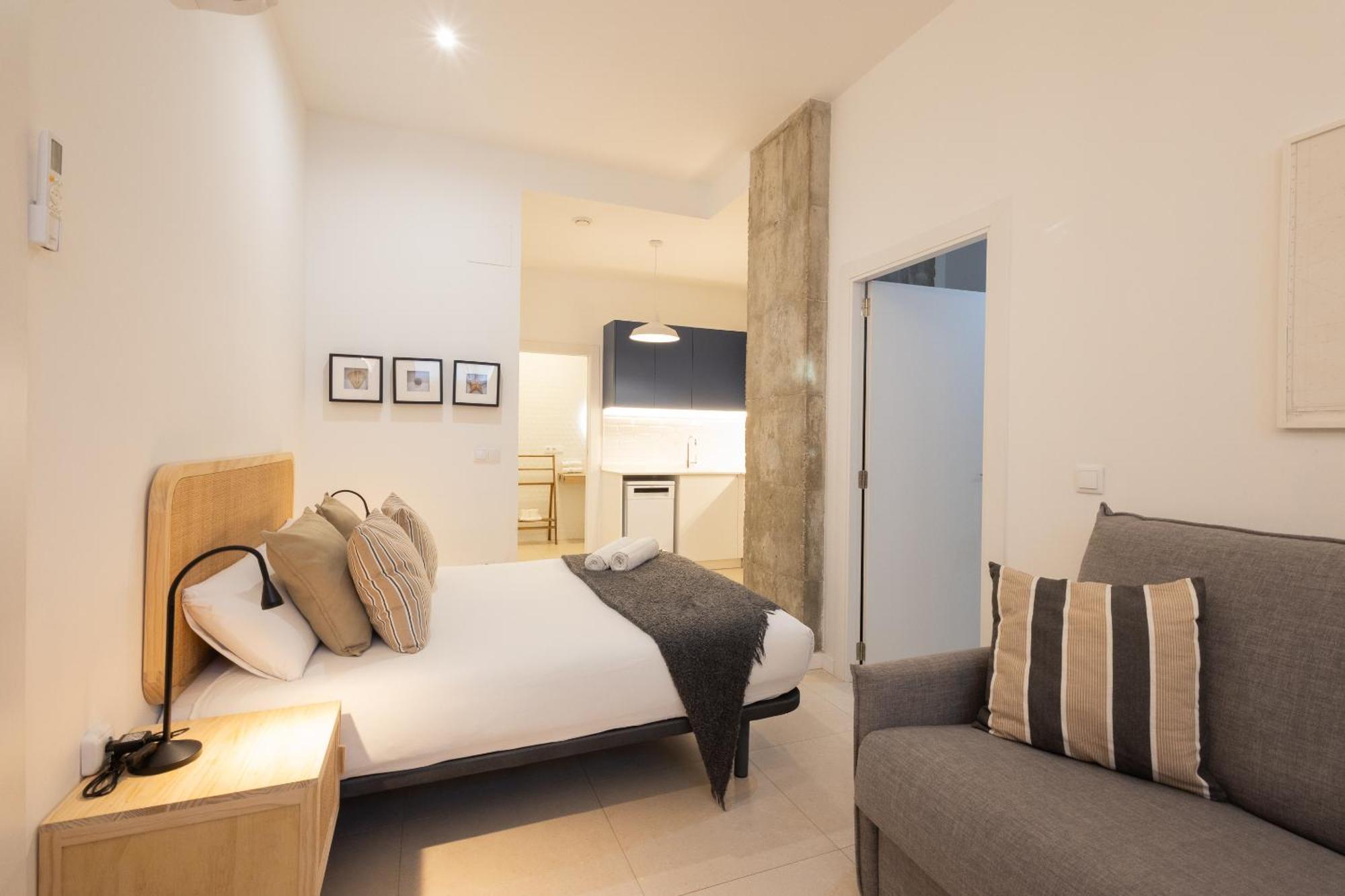 Florit Flats - The Pitiusas Rooms Valencia Exterior foto